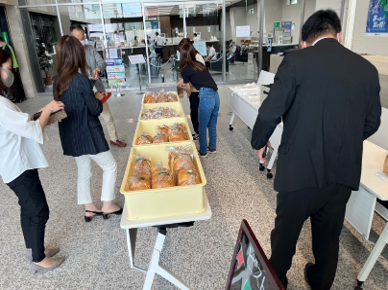 出張販売の様子